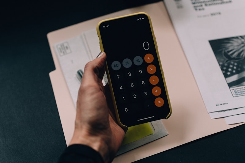 Autónomo con calculadora IVA en factura