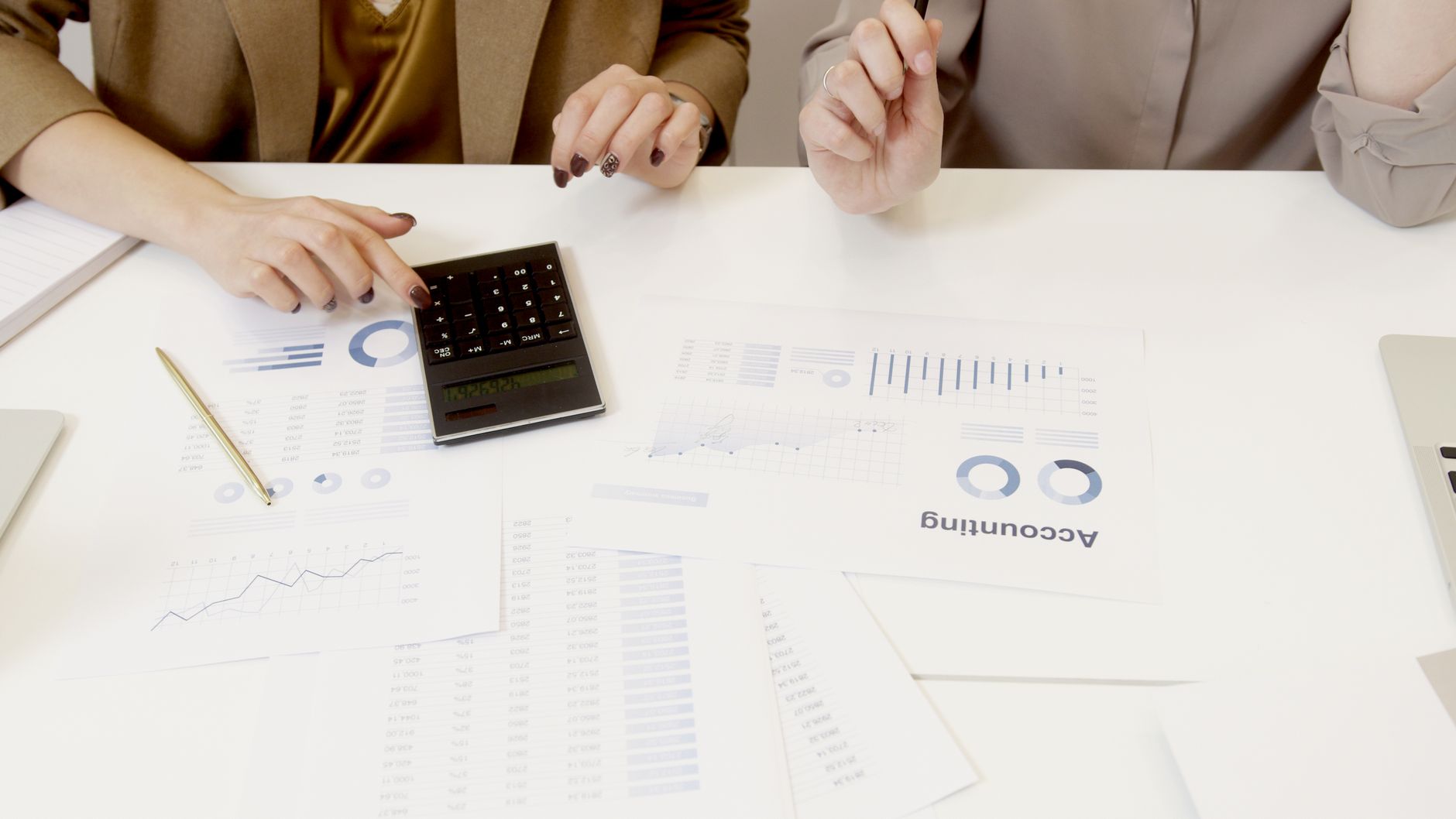 Hoja de cálculo Excel para llevar el libro registro de facturas